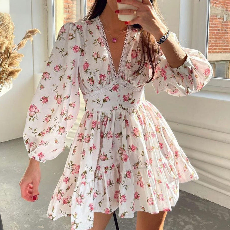 AliExpress European and American women&#039;s new foreign trade temperament sweet printed V-neck lace short dress in spring and summer of 2023